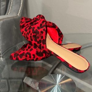 SHOE DAZZLE - MULES RED LEOPARD